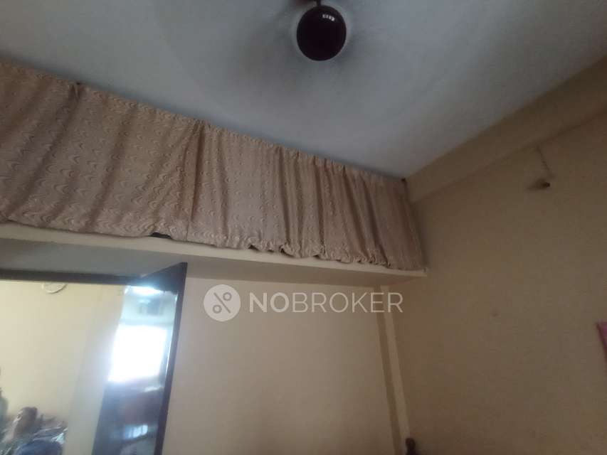 2 BHK Flat In Akrish Apartment For Sale  In Vellala Street