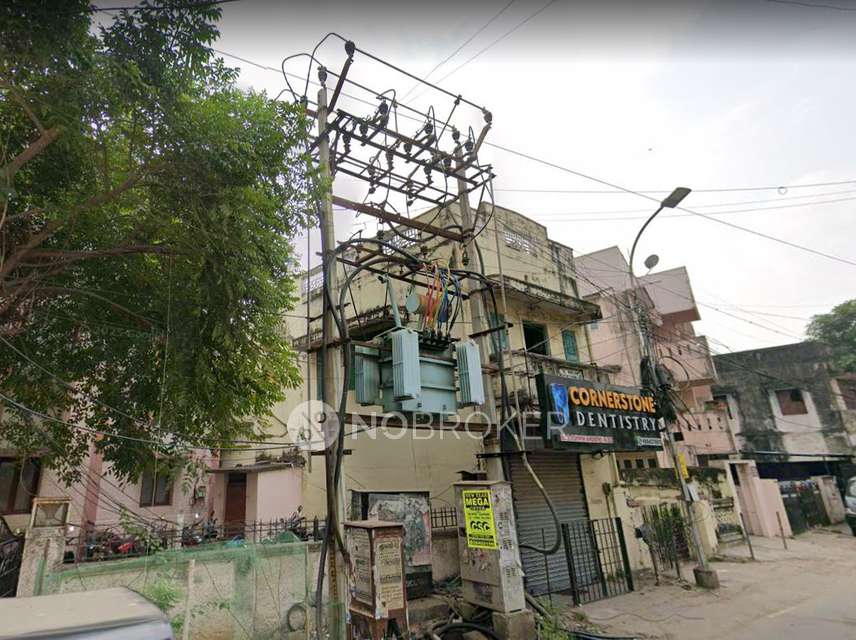 2 BHK Flat In Akrish Apartment For Sale  In Vellala Street