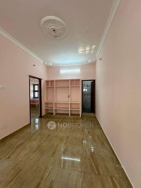 2 BHK Flat In Royal House for Rent  In Royal House, Plot No. 8, M.d.m. Nagar.