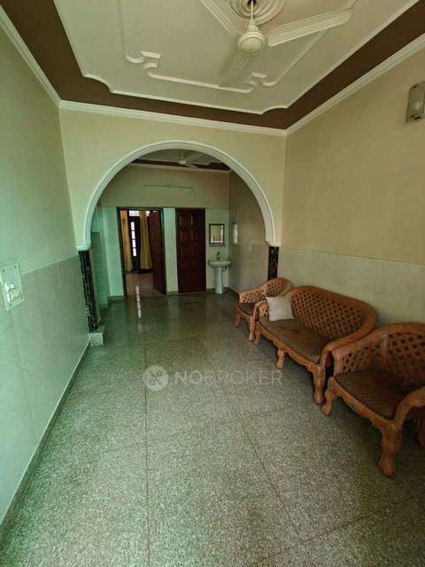 1 BHK House for Rent  In Sector 46