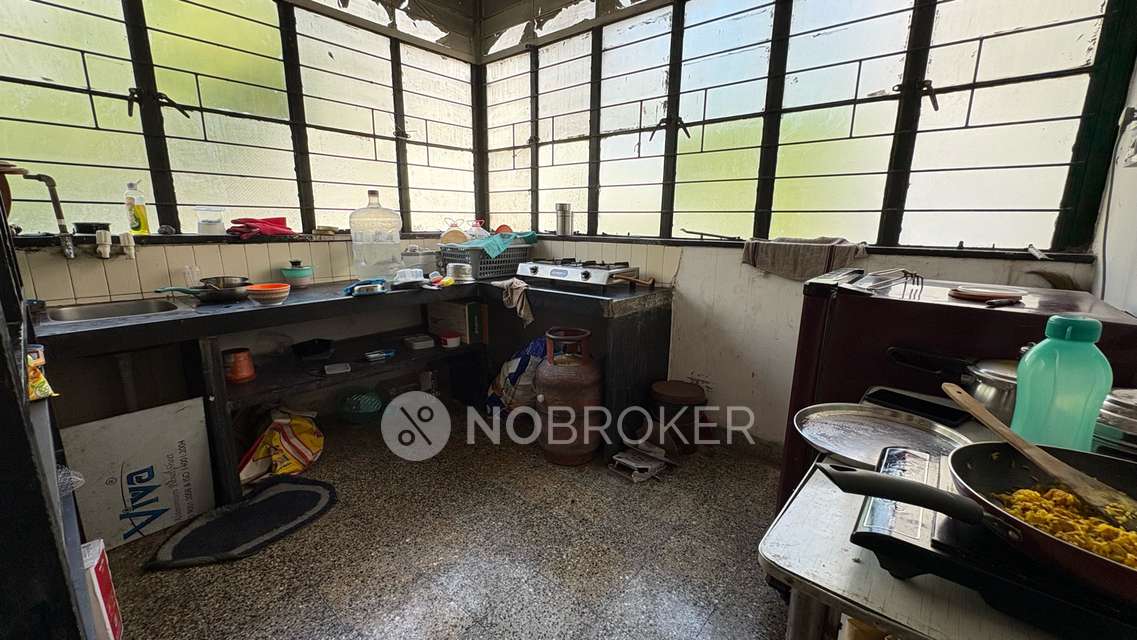 Single Room for Female In 1 BHK  In Saitej Appartments In Model Colony, Shivaji Nagar