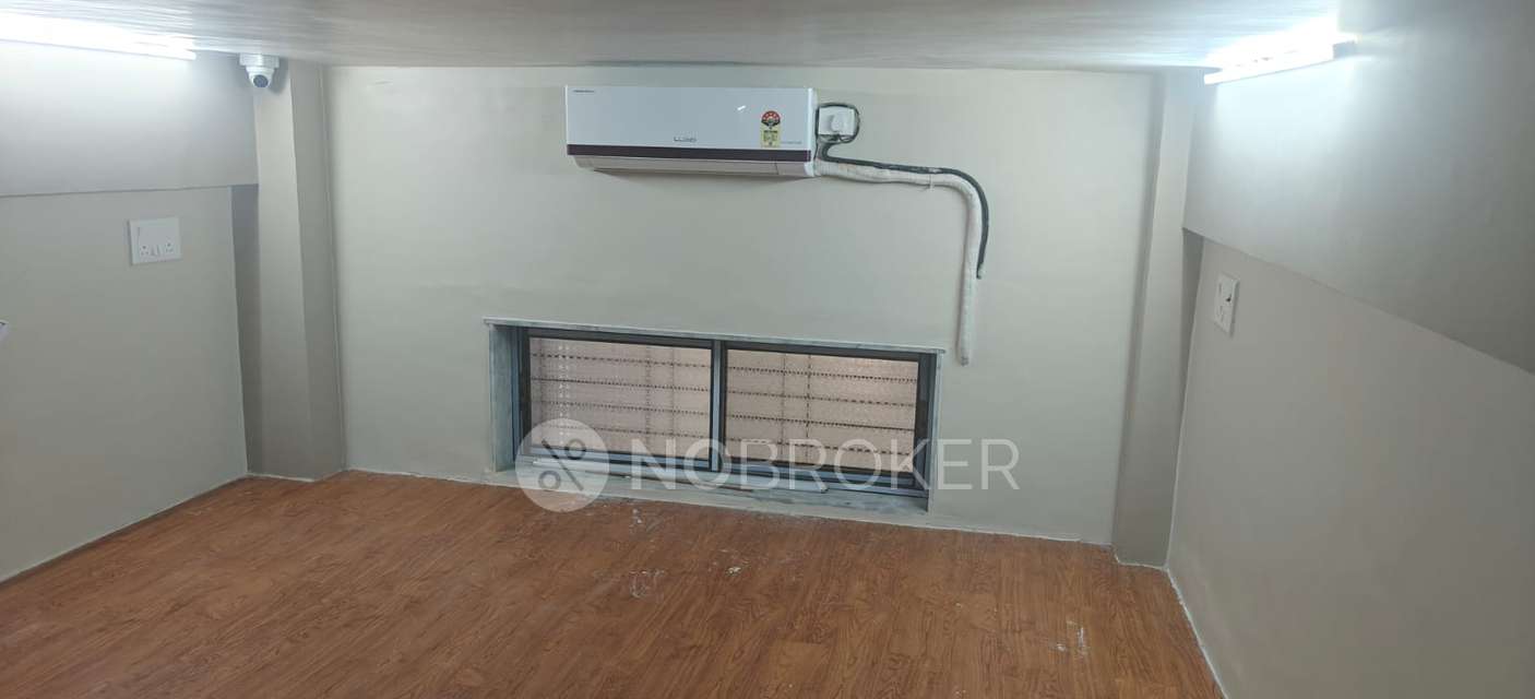 Office Space in Kakad Industrial Estate, Mumbai for Rent 