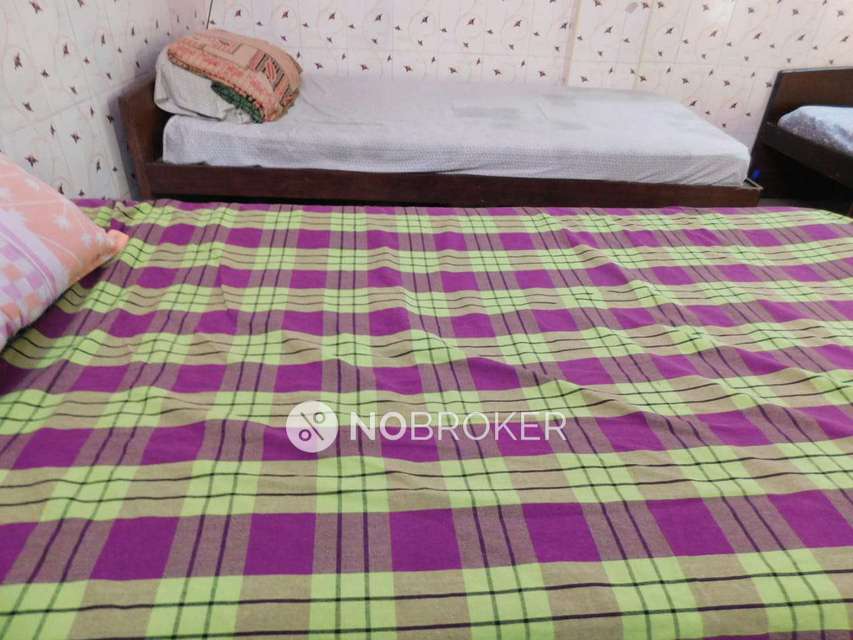 PG for Boys in Karapakkam