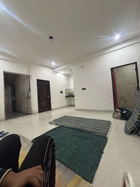3 BHK Flat for Rent  In  Vasant Kunj