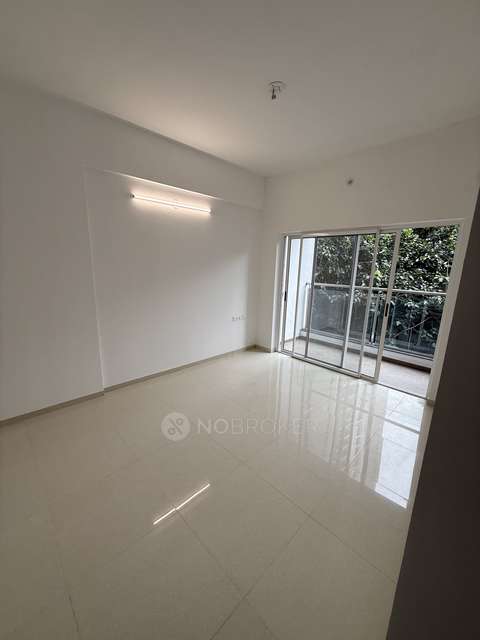 2 BHK Flat In The Central Park, Pimpri-chinchwad For Sale  In Pimpri-chinchwad