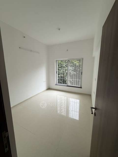 2 BHK Flat In The Central Park, Pimpri-chinchwad For Sale  In Pimpri-chinchwad