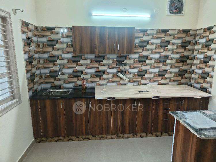 1 BHK House for Rent  In Kammanahalli
