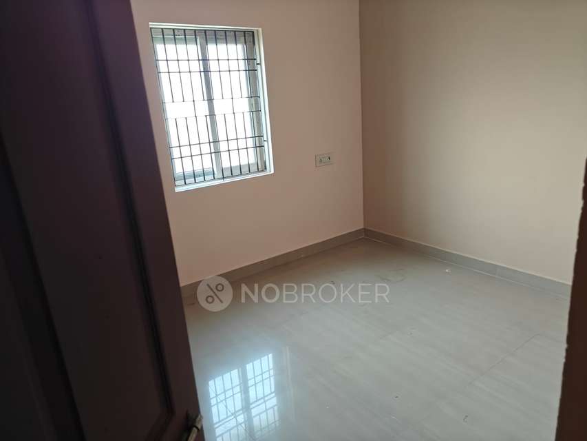 2 BHK Flat In Green Homes Apartments, Chennai For Sale  In Medavakkam