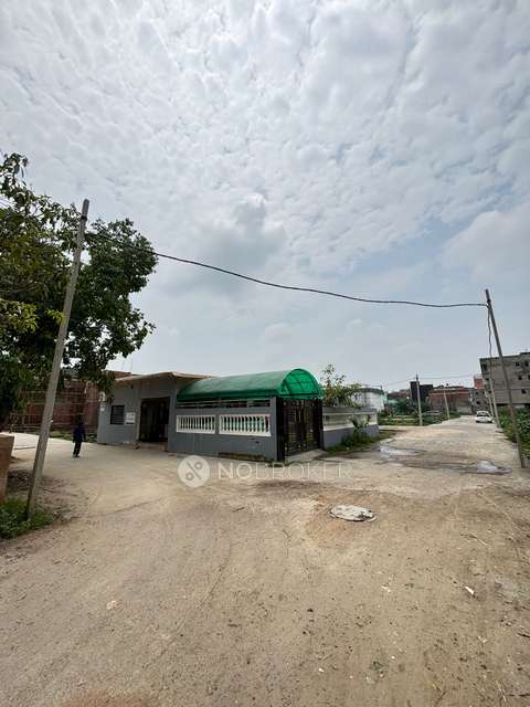 Plot For Sale  In Shree Krishna Enclave In Pt.salagram Inter College