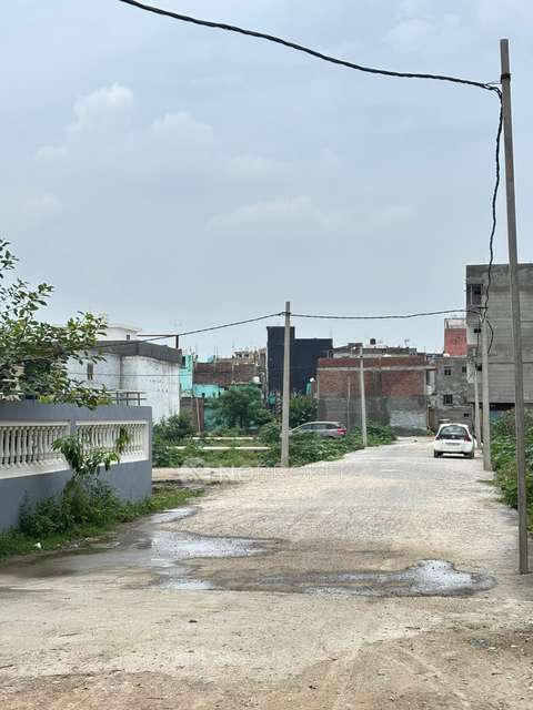 Plot For Sale  In Shree Krishna Enclave In Pt.salagram Inter College