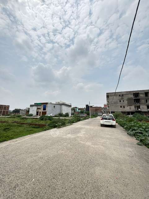 Plot For Sale  In Shree Krishna Enclave In Pt.salagram Inter College