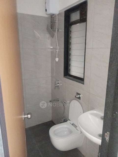 3 BHK Flat In Chandak 34 Park Estate For Sale  In Goregaon West