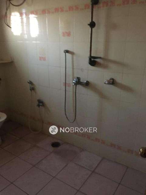 3 BHK Flat In Varasiddhi Apartment For Sale  In Film Nagar 