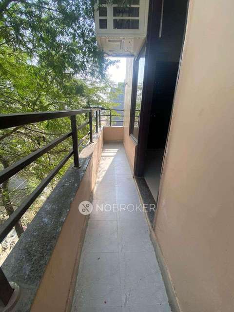 4+ BHK Flat For Sale  In  Sushant Lok Phase I