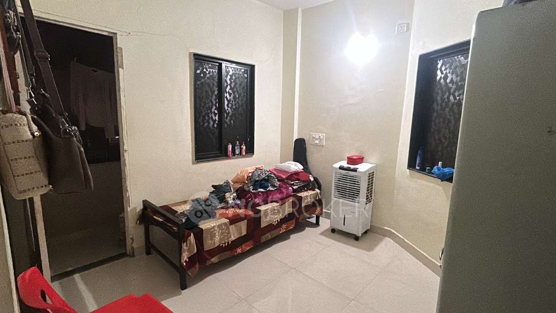 Shared Room for Female In 1 BHK  In Apartment In Kharadi