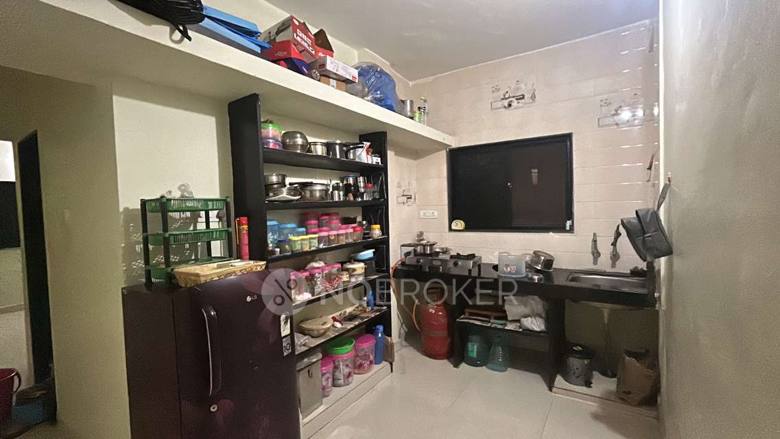 Shared Room for Female In 1 BHK  In Apartment In Kharadi