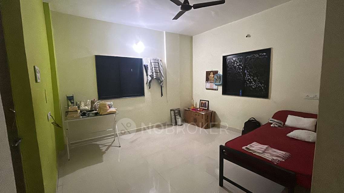 Shared Room for Female In 1 BHK  In Apartment In Kharadi