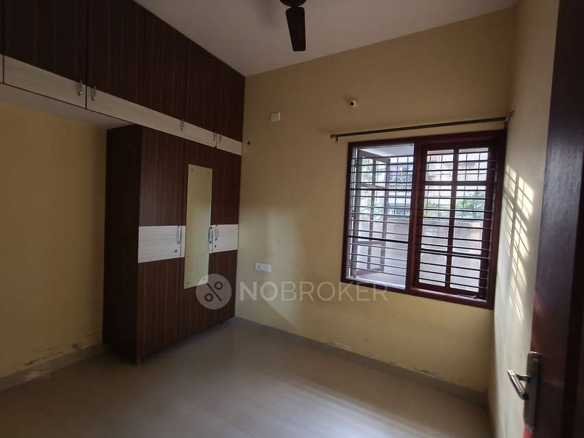 1 BHK Flat In Sri Lakshmi Narayana Nilaya for Rent  In Iti Layout, Sector 7, Hsr Layout