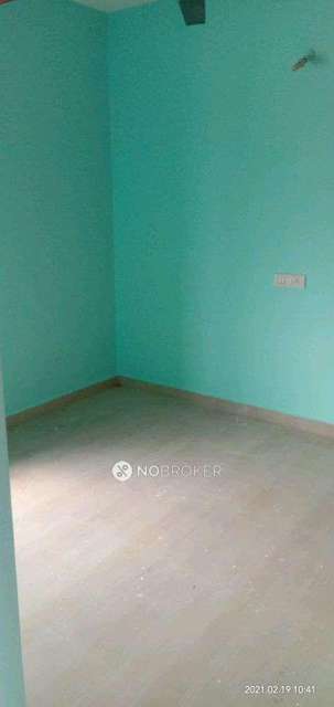 1 BHK Flat In Hari & Siva Flats For Sale  In Pattaravakkam Railway Station