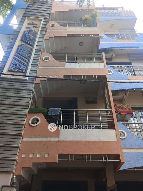 2 BHK Flat In Standalone Building  for Lease  In Rt Nagar 