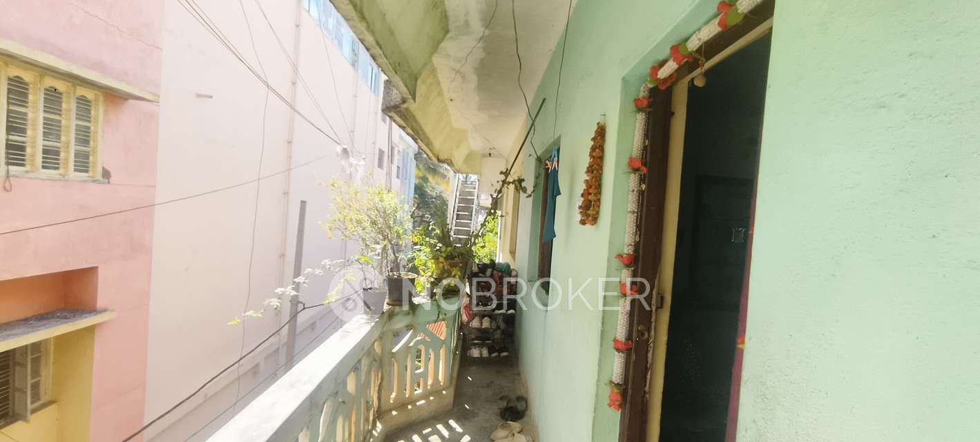 4+ BHK Flat For Sale  In Nagshetty Halli