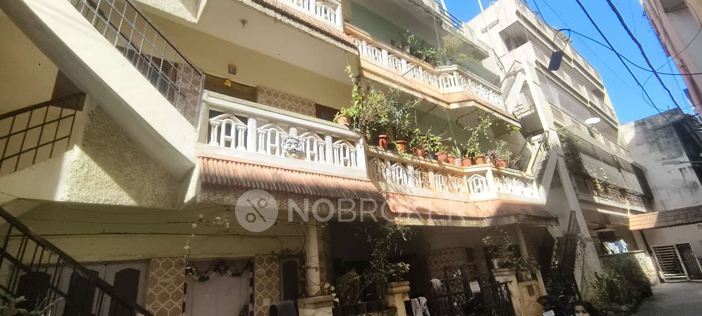 4+ BHK Flat For Sale  In Nagshetty Halli