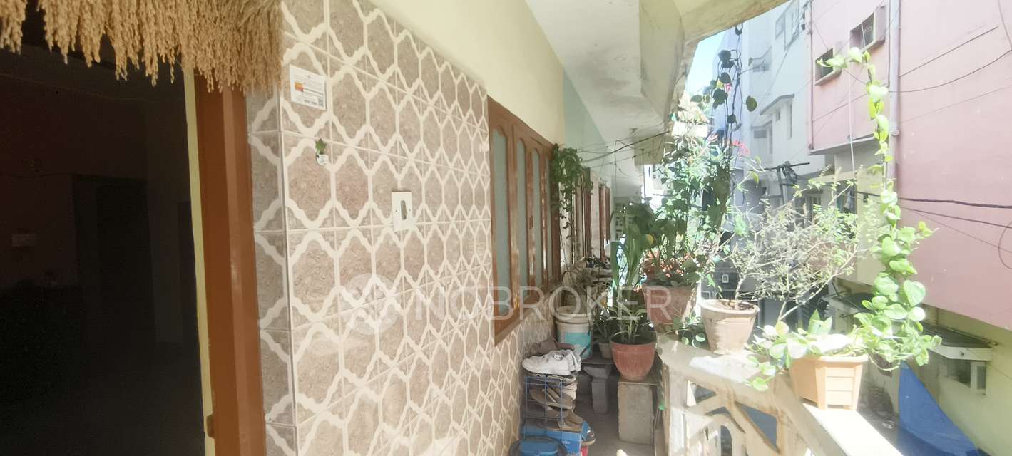 4+ BHK Flat For Sale  In Nagshetty Halli