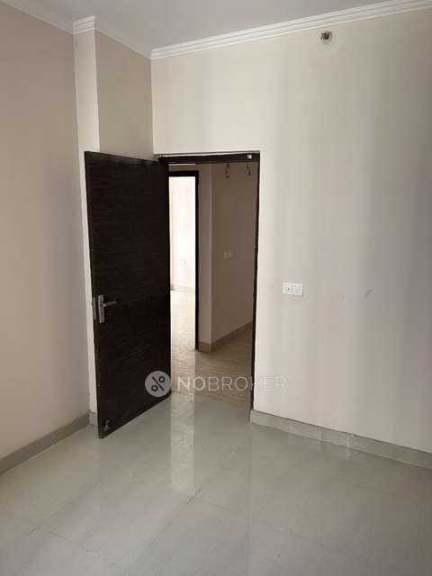 3 BHK Flat In Amrapali Golf Homes For Sale  In Greater Noida