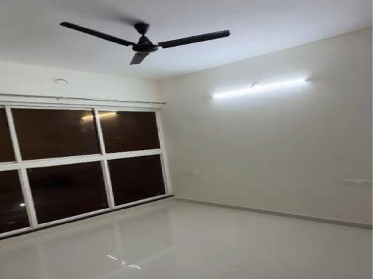 Shared Room for Female In 2 BHK  In Trident Tower In Trident Towers