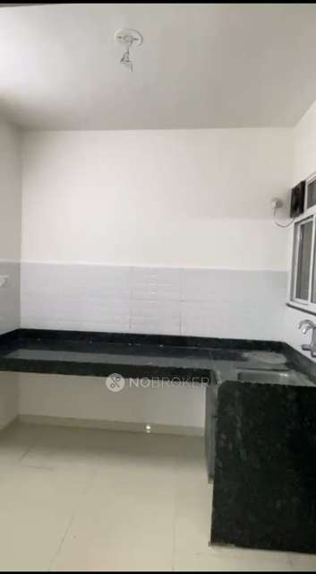 1 BHK Flat In Majestique Nest for Rent  In Phursungi