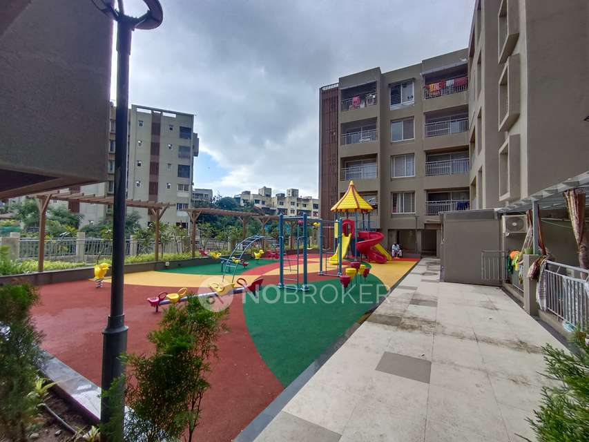 2 BHK Flat In Mantra 29 Gold Coast For Sale  In 29 Gold Coast