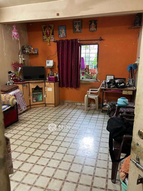 1 RK Flat In M.k. Apartment for Rent  In New Sanghavi