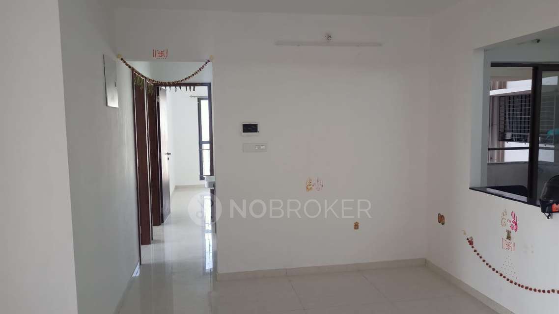 3 BHK Flat In Pride Wellington, Dhanori for Rent  In Wellington