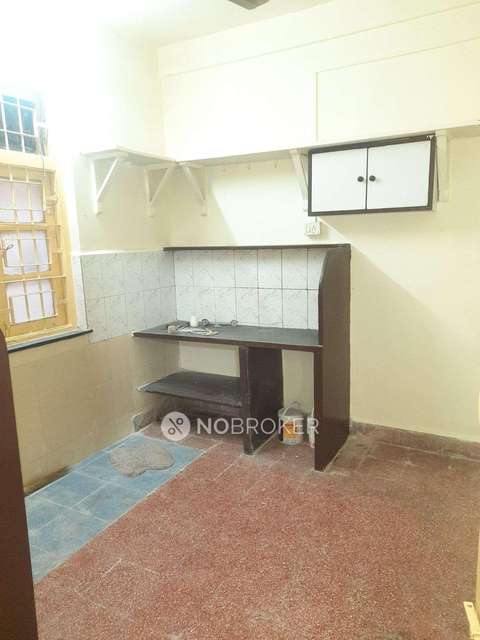 1 BHK Flat In  Makarand Sahniwas For Sale  In Mahim