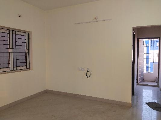 2 BHK Flat In Bnc Nagappa Ludic For Sale  In Anakaputhur