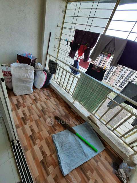 2 BHK Flat In Majestique Nest Apartments for Rent  In Fursungi