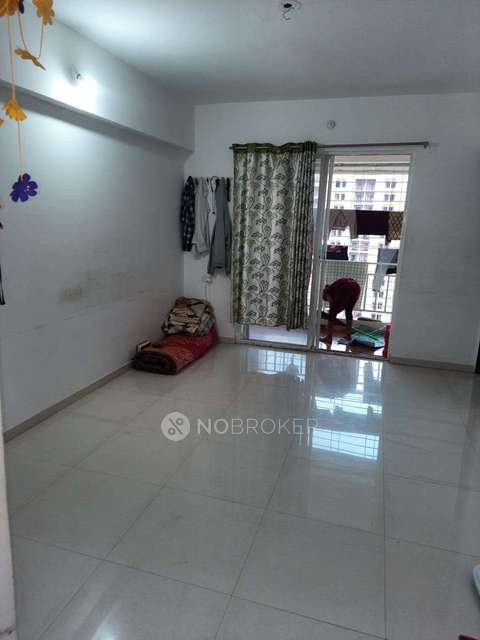 2 BHK Flat In Majestique Nest Apartments for Rent  In Fursungi