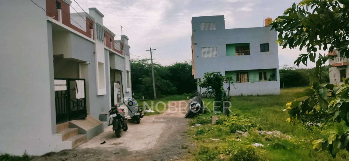 2 BHK House For Sale  In No: 5, Vv Koil Lane Grand Guest House Backside, Periamet, Egmore, Chennai, Tamil Nadu 600003, India