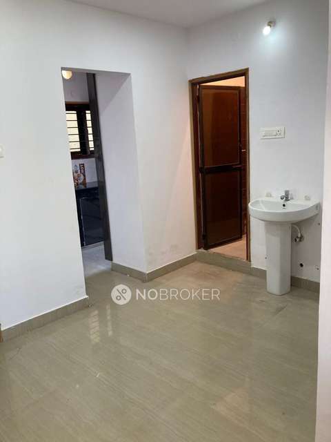 2 BHK Flat In Sk Karthik Heights For Sale  In Muppas Panchavati Colony