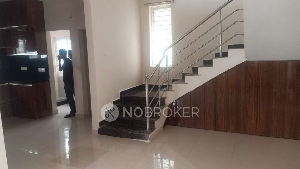 4 BHK Villa In Vijetha Cyber Side Villas for Rent  In Manneguda