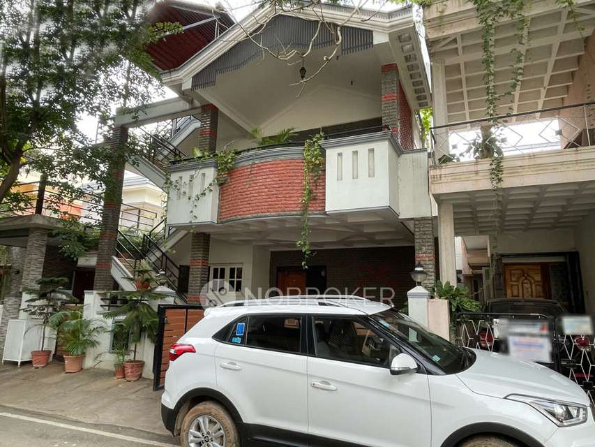 2 BHK House for Rent  In Arekere Mico Layout Children's Park