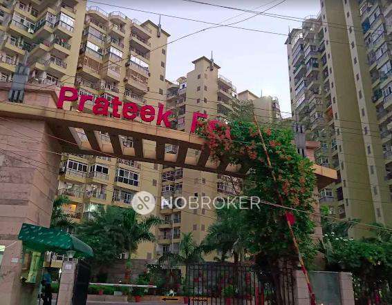 3 BHK Flat In Prateek Fedora For Sale  In Sector 61