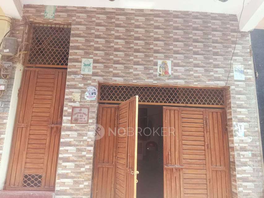 4+ BHK House For Sale  In Karawal Nagar
