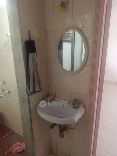 2 BHK Flat In Omkar Apartment  ,chogale Nagar  For Sale  In Borivali East