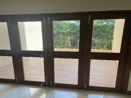 3 BHK Flat In Khodadad Mansion for Rent  In Camp