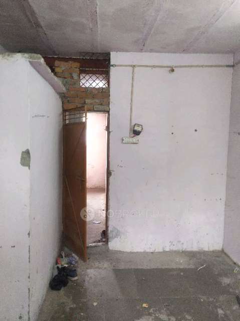 1 RK House for Rent  In G B Pant Hospital Road