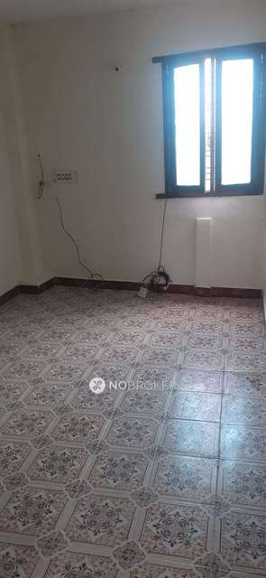 4+ BHK House For Sale  In Kolathur