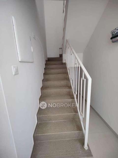 2 BHK Flat In Gera World Of Joy for Rent  In Kharadi 