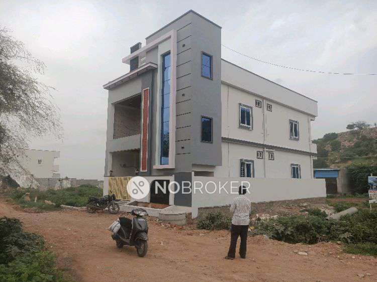 4+ BHK House For Sale  In Mallapur