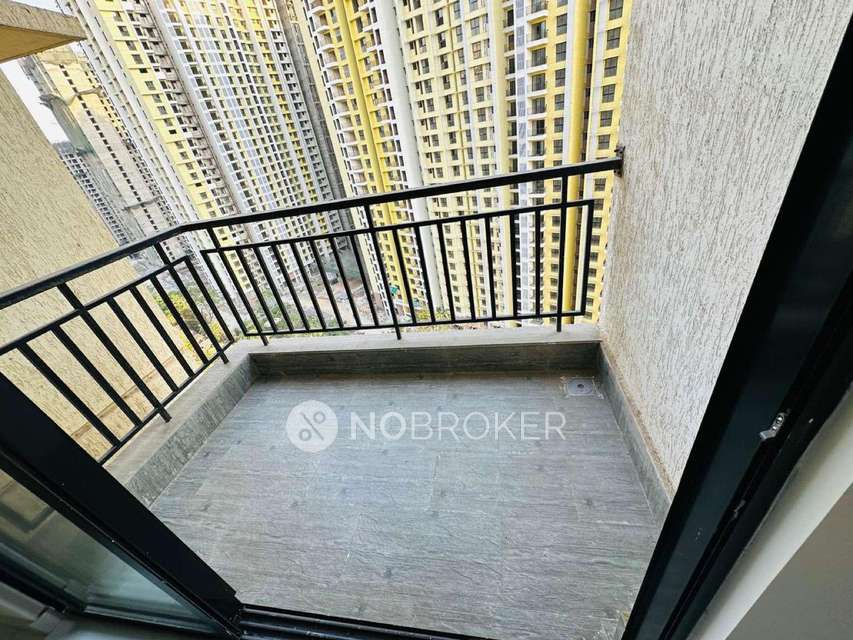 2 BHK Flat In Runwal Gardens For Sale  In Dombivli East